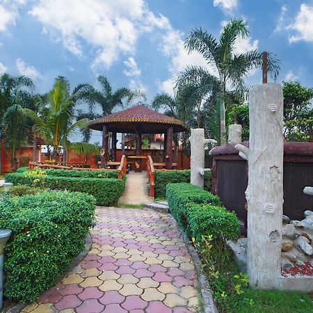 Gharana Resort !! Best Family Resort Near Kolkata With Swimming Pool !! Singur Exterior photo