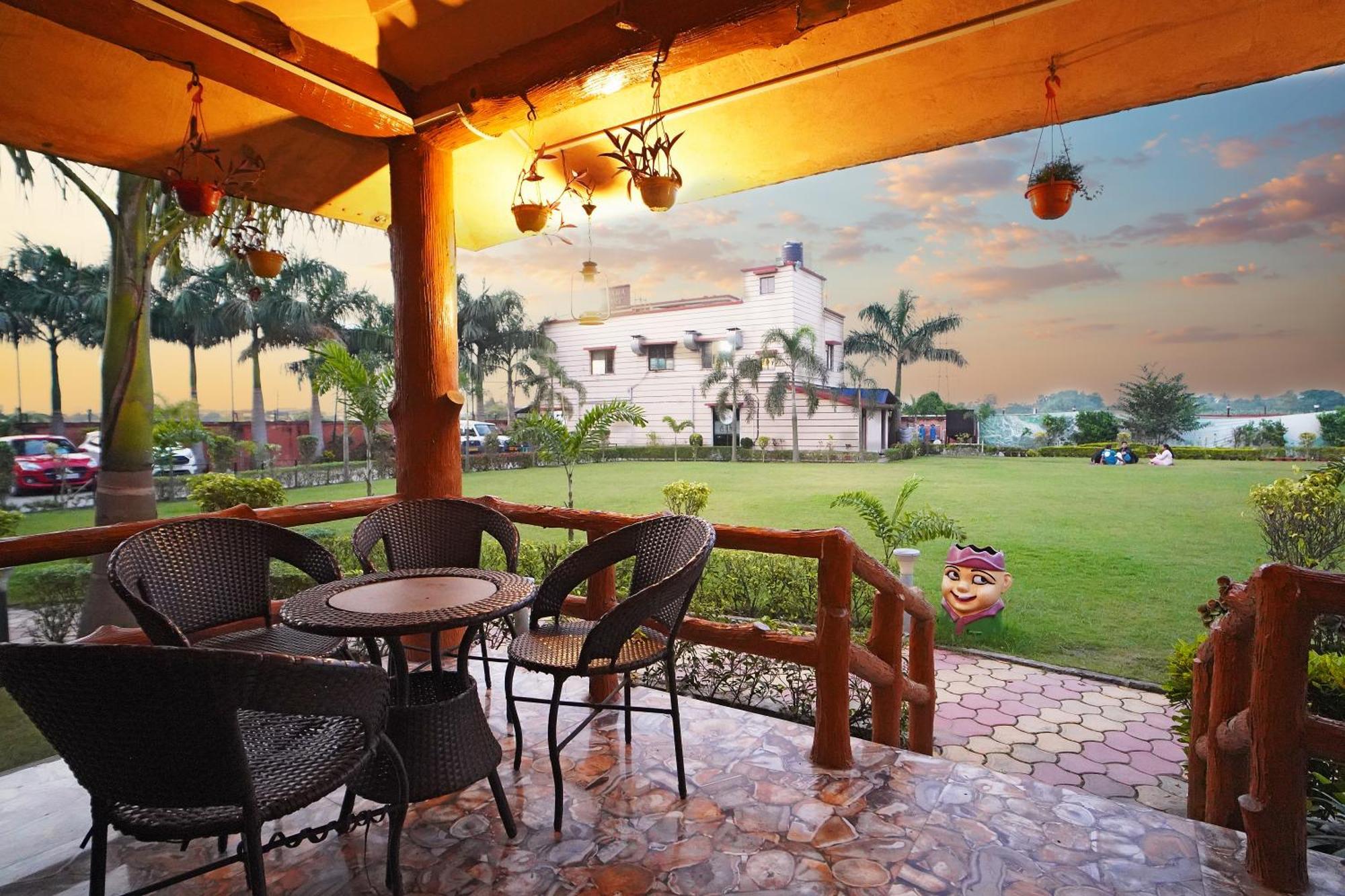 Gharana Resort !! Best Family Resort Near Kolkata With Swimming Pool !! Singur Exterior photo