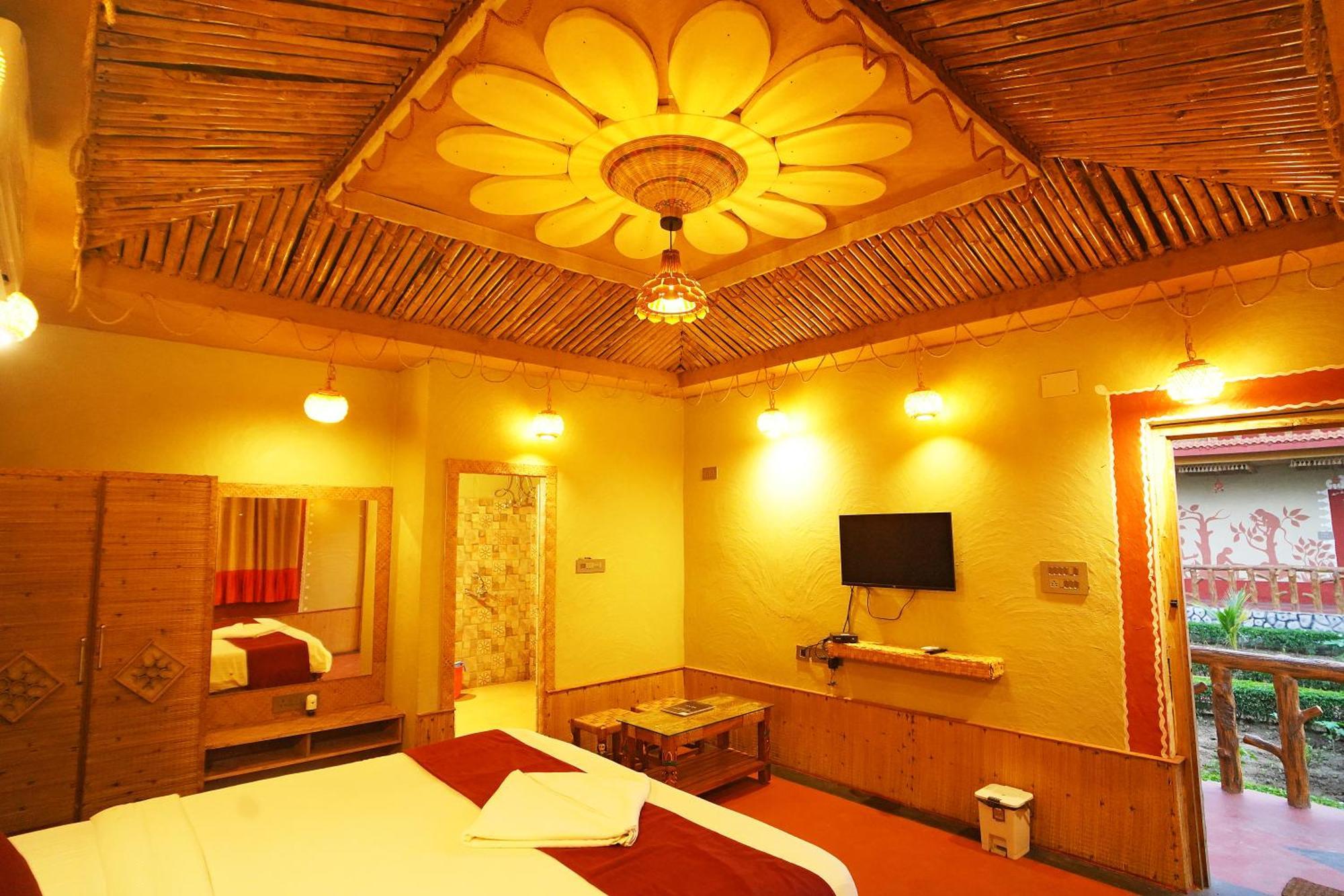 Gharana Resort !! Best Family Resort Near Kolkata With Swimming Pool !! Singur Exterior photo