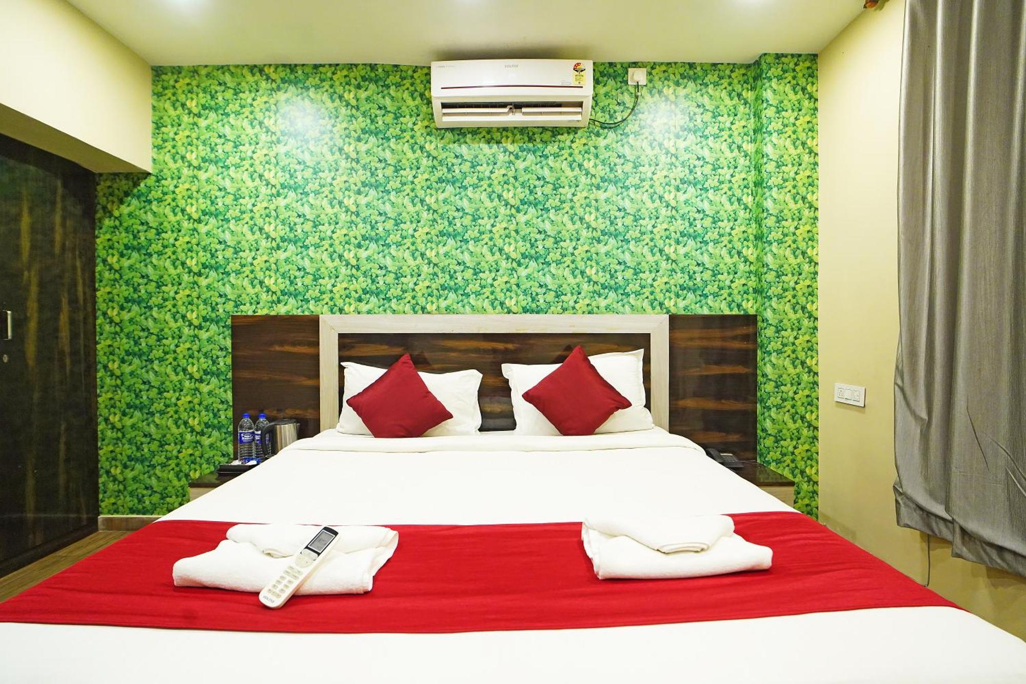 Gharana Resort !! Best Family Resort Near Kolkata With Swimming Pool !! Singur Exterior photo